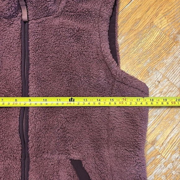 The North Face Women’s Campshire Vest size Small - Picture 9 of 10